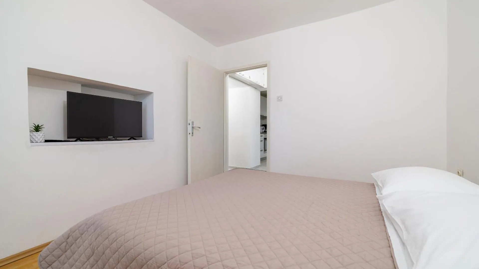 Apartments Jadranka Dramalj